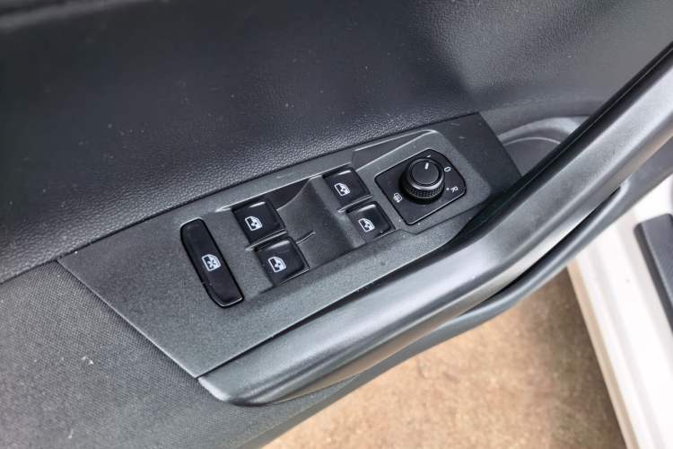 Used Volkswagen Polo 2019 Plus 1.5L Automatic Panoramic Enjoyment Edition