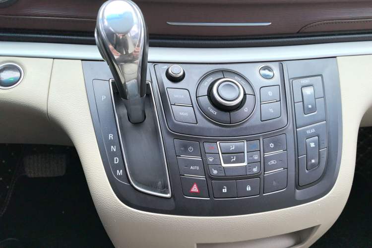 Used Buick GL8 2018 28T Prestige Version China VI Standard