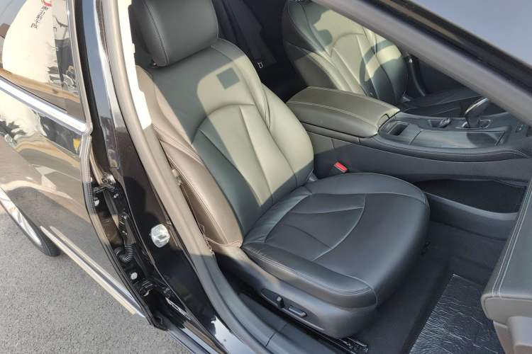 Used Buick LaCrosse 2016 Revised Version 28T Elite Edition