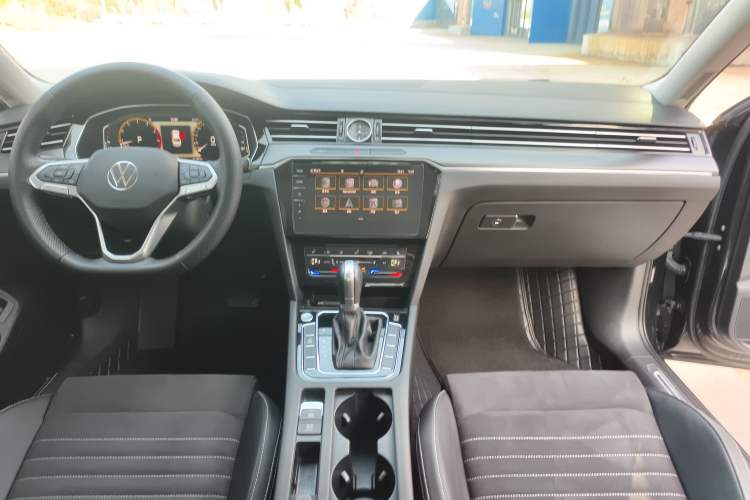 Used Volkswagen Magotan 2020 330TSI DSG Luxury Edition
