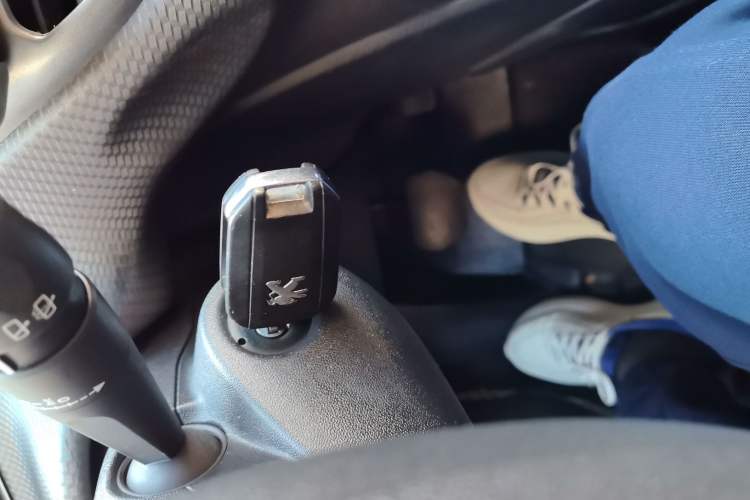 Used Peugeot 2008 2014 1.6L Automatic Trend Edition