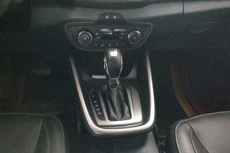 Used Ford Escort 2017 Happiness Edition 1.5L Automatic Fashion Version