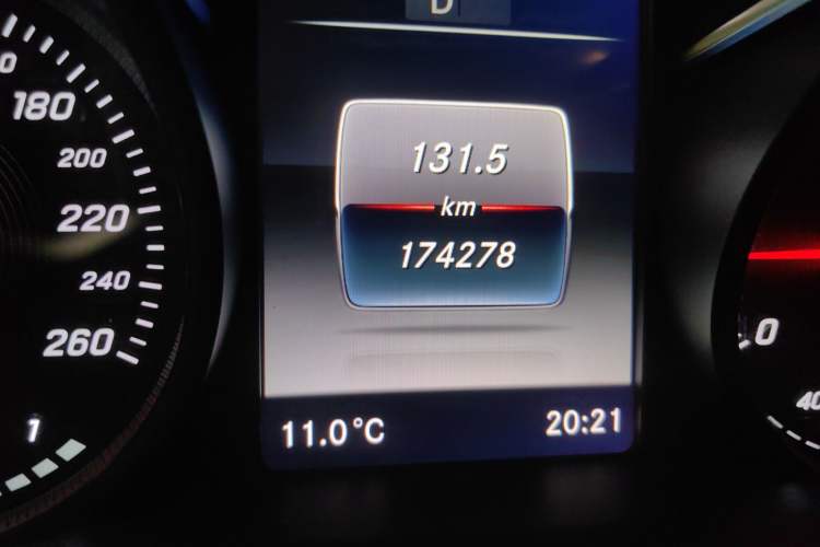 Used Mercedes-Benz V-Class 2017 V 260 L Prestige Extended Edition