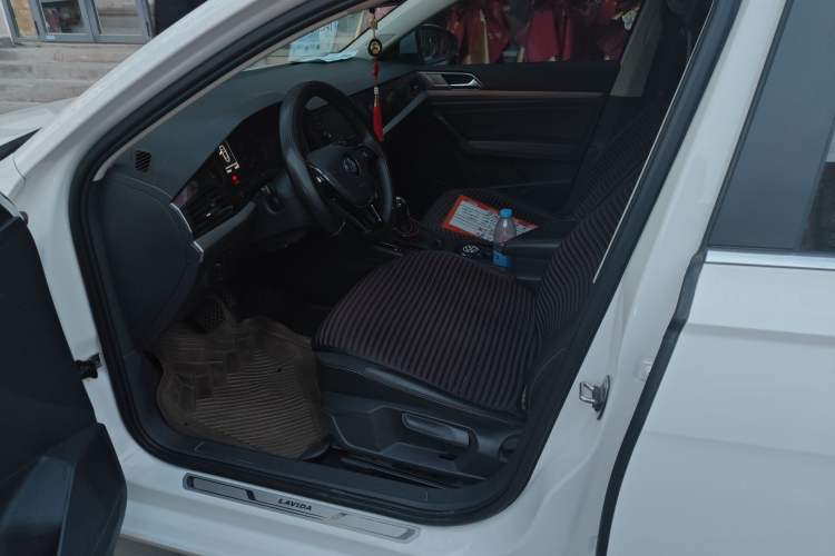 Used Volkswagen Lavida 2019 280TSI DSG Comfort Edition China VI standard Interior 1