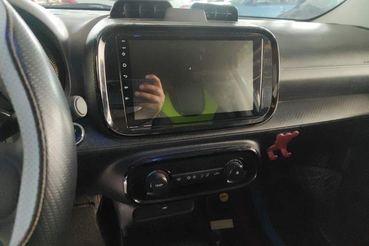 Used Roewe Clever 2021 302km All-Round Version
