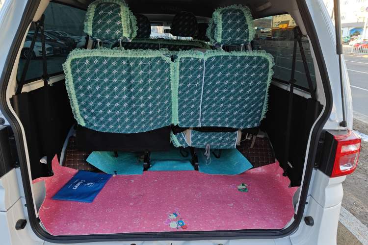 Used FORTHING Lingzhi 2025 M5 1.5T Long Wheelbase Base Model 7-Seater
