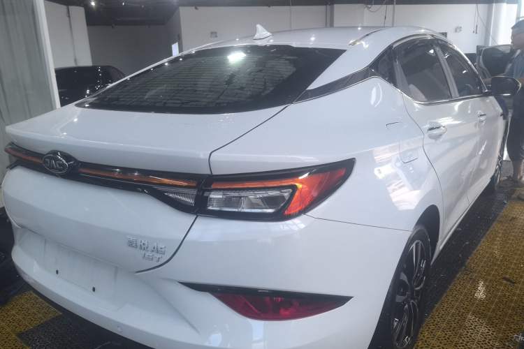 Used JAC J7 2020 1.5T CVT Superior Trim