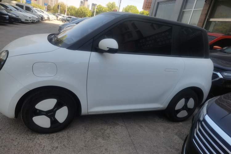 Used CHANGAN Lumin 2022 155 km – Refreshingly Sweet Edition