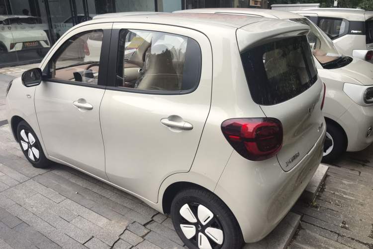 Used Wuling Hongguang MINIEV 2025 Four-Door Version Advanced Edition
