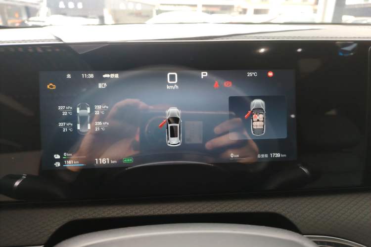 Used BYD Song Pro New Energy 2025 Second-Generation Intelligent Driving Version DM-i 115KM Superior Trim Odometer Close Up