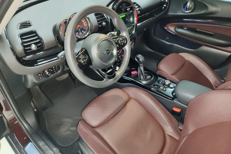 Used MINI Clubman 2018 1.5T COOPER Artist