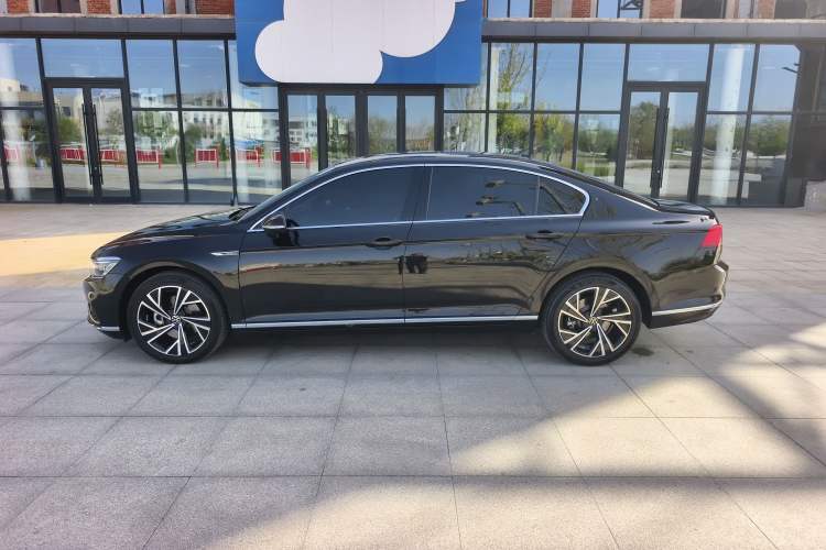 Used Volkswagen Magotan 2020 330TSI DSG Luxury Edition
