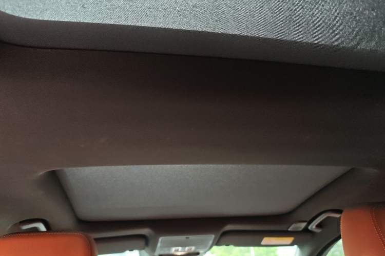 Used Jaguar XEL 2023 2.0T 250 PS R-DYNAMIC S Advanced Sport Edition Headliner