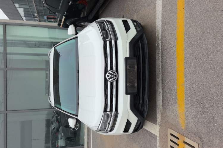 Used Volkswagen Tharu 2020 280TSI Two-Wheel Drive Luxury Plus Version China VI Standard