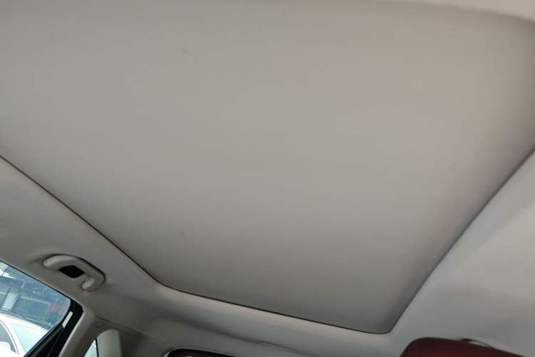 Used SOL QX 2021 300T DCT Deluxe Smart Connectivity Version