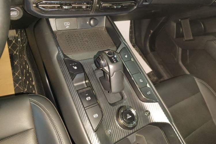 Used Haval H Dog New Energy 2023 DHT-PHEV 105km Tide Electric Version Plus Gear Lever