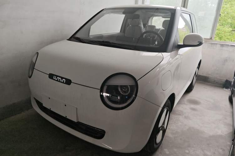 Used Changan Lumin 2025 205 km Xiangqin Version