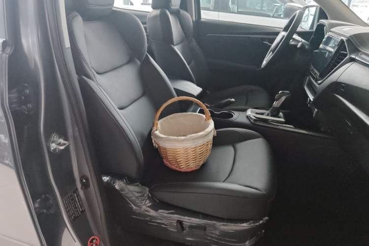 Used Isuzu D-MAX 2021 1.9T Automatic 4x4 Diesel Global Changle Leading RZ4E
