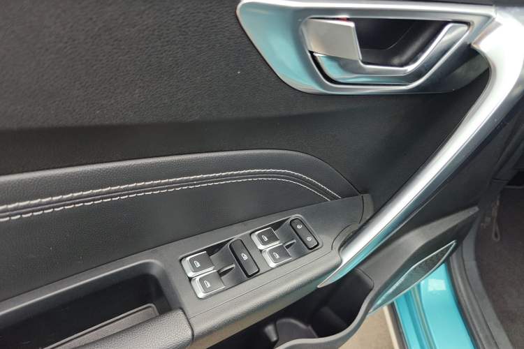 Used Geely Auto Vision X3 2019 Upgraded Model 1.5L CVT Prestige Version
