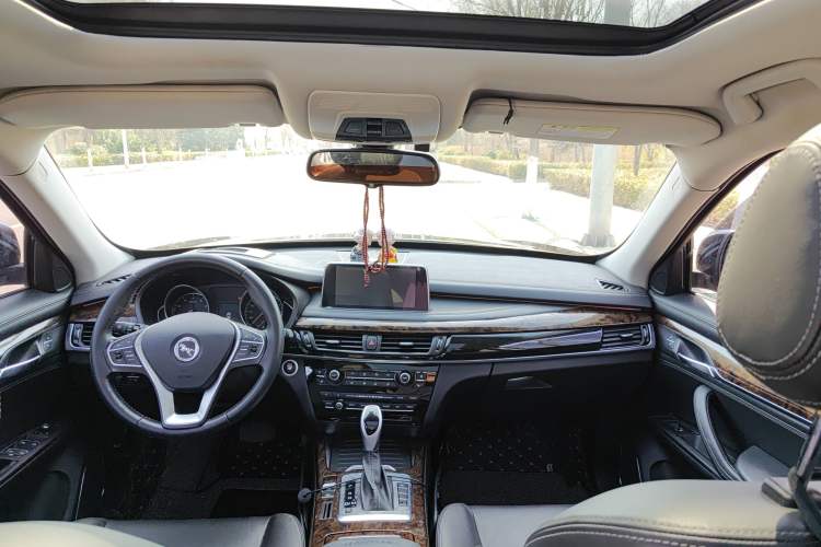 Used Hanteng X7 2016 2.0T DCT Yu Ma Edition
