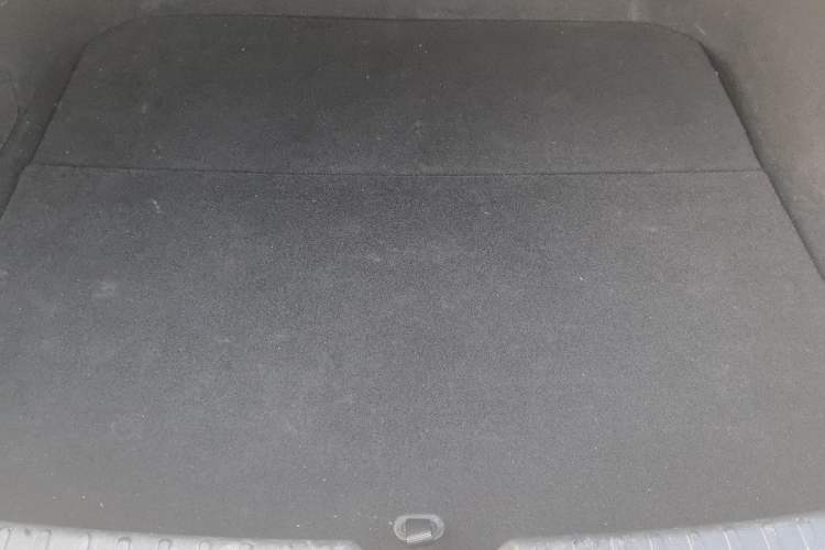 Used Geely Galaxy E8 2024 665 km Range Rear-Drive Starship Long-Range Version
