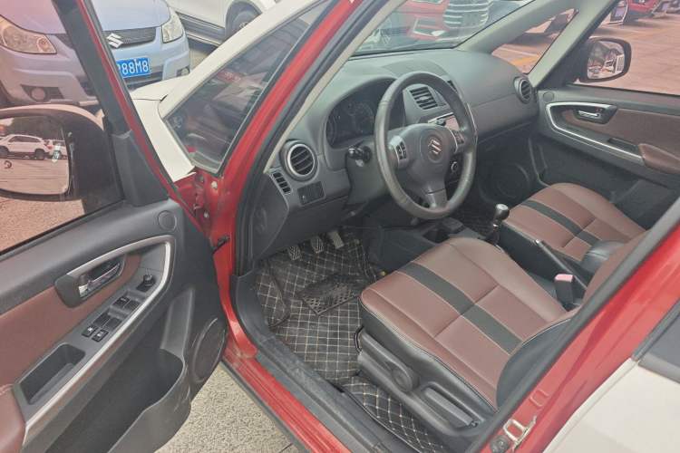 Used Suzuki SX4 2012 1.6L Manual Ruiqi Model