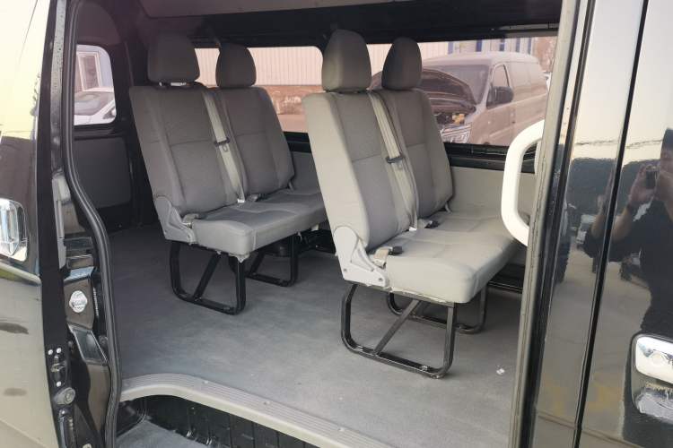 Used King Long Kairui Haoke 2018 2.2L M1 Standard Version V22