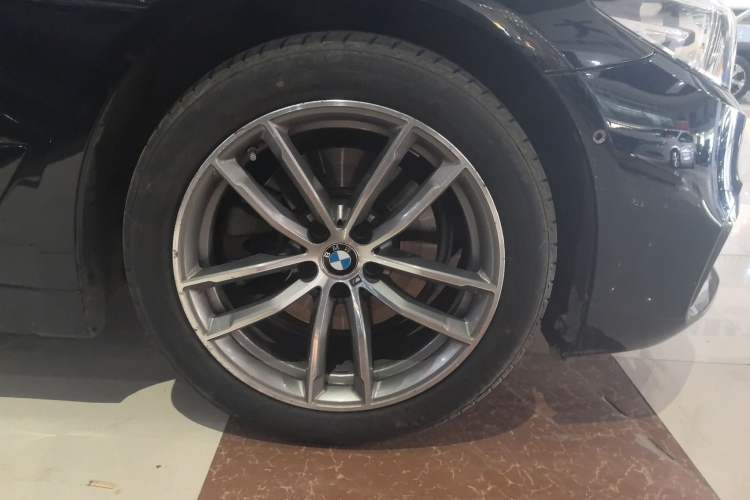 Used BMW 5 Series 2019 Restyled 525Li M Sport Package