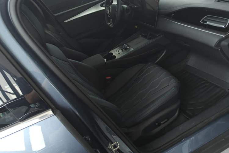 Used BYD Seal 06 New Energy 2024 DM-i 120KM Flagship Model