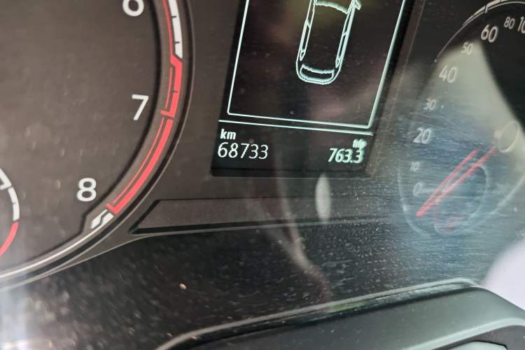 Used Volkswagen Polo 2019 Plus 1.5L Automatic Colorful Technology Edition Odometer Close Up