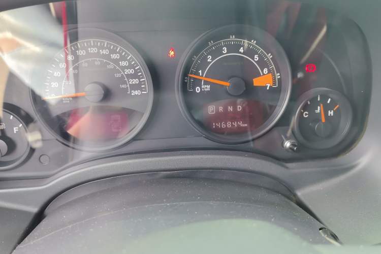 Used Jeep Compass (Import) 2015 2.0L two-wheel drive sport version