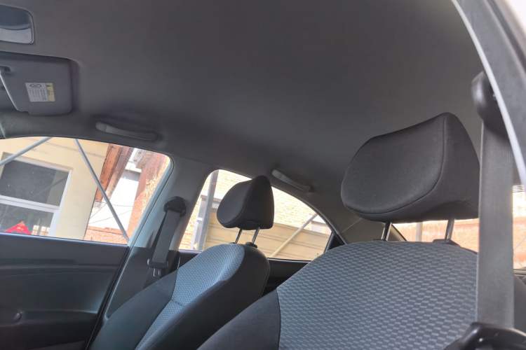 Used Hyundai Verna (older generation) 2020 1.4L Manual GL Refreshed Edition