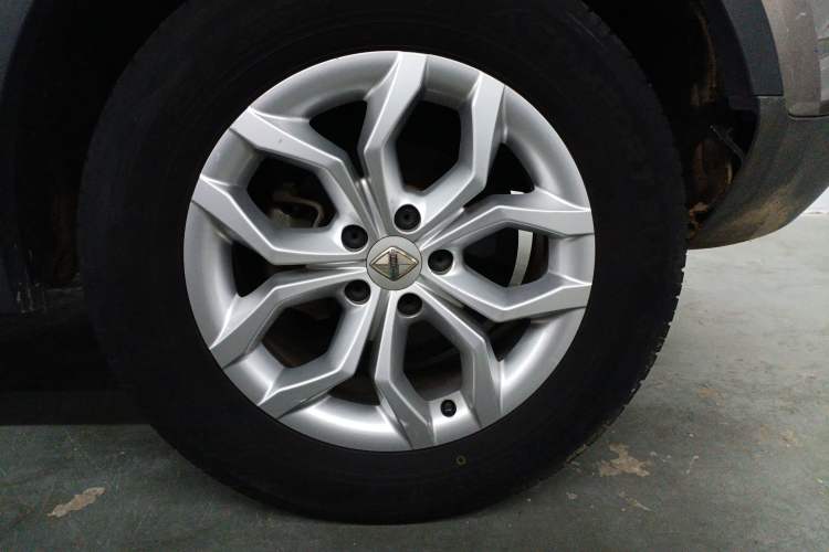 Used BORGWARD BX5 2017 20TGDI Automatic Two-Wheel Drive Pioneer Edition
