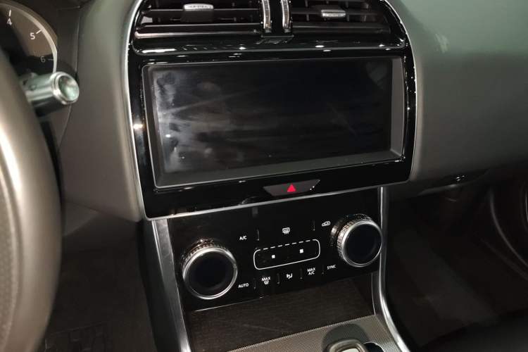 Used Jaguar XEL 2022 2.0T 200PS R-DYNAMIC Youth Sport Edition