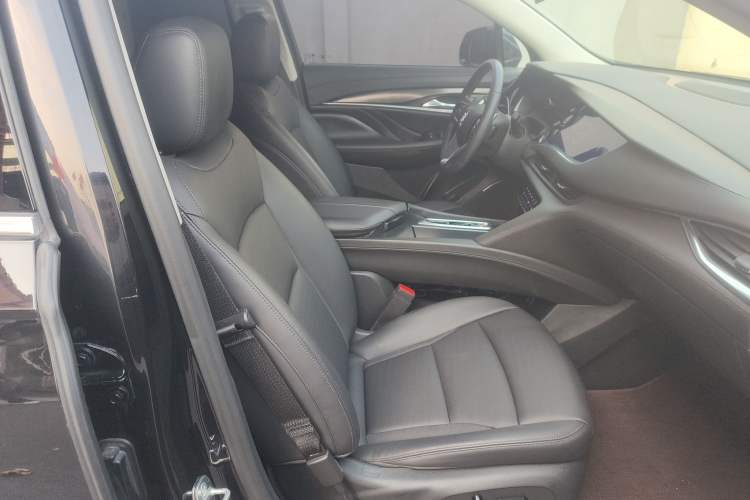 Used Buick Enclave 2020 28T Two-Wheel Drive Luxury Version