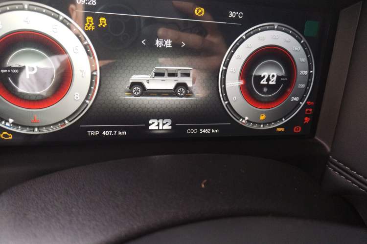 Used 212 T01 2025 2.0T Changfeng