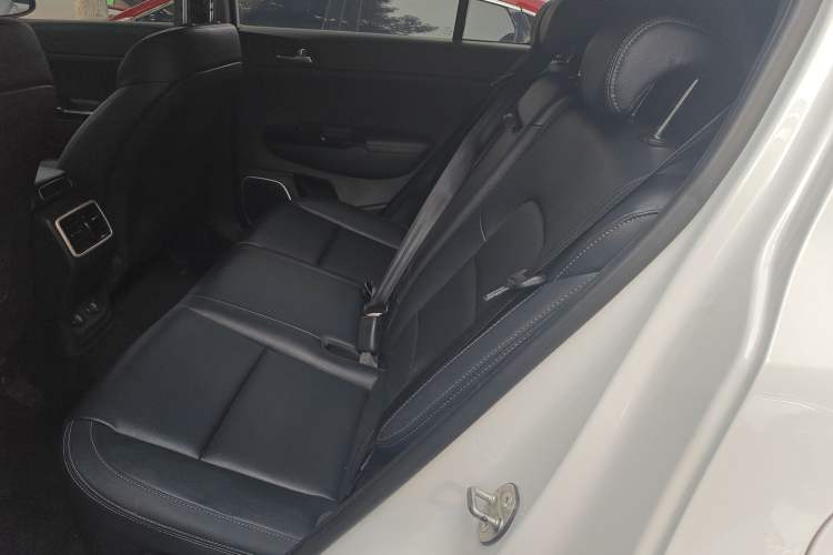 Used Kia KX5 2017 1.6T Automatic Two-Wheel Drive 15th Anniversary Special Edition DLX