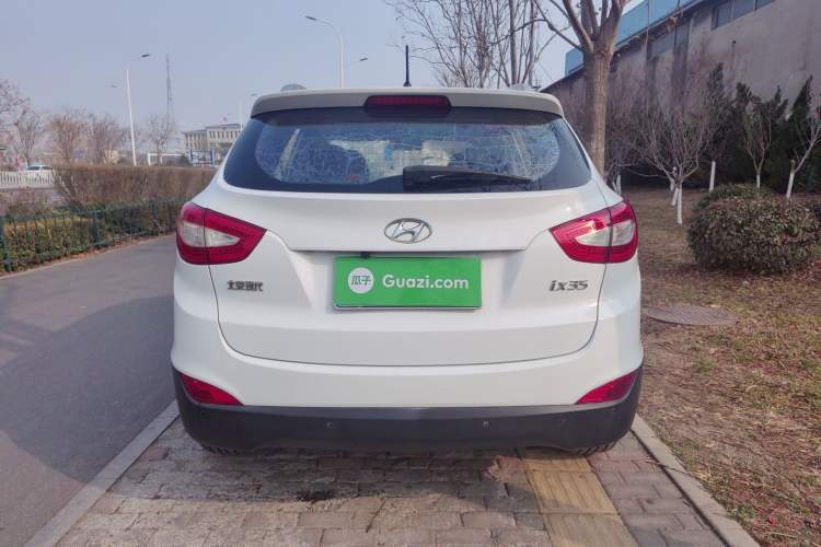 Used Hyundai ix35 2013 2.0L Automatic Two-Wheel Drive Smart GLS China IV Standard