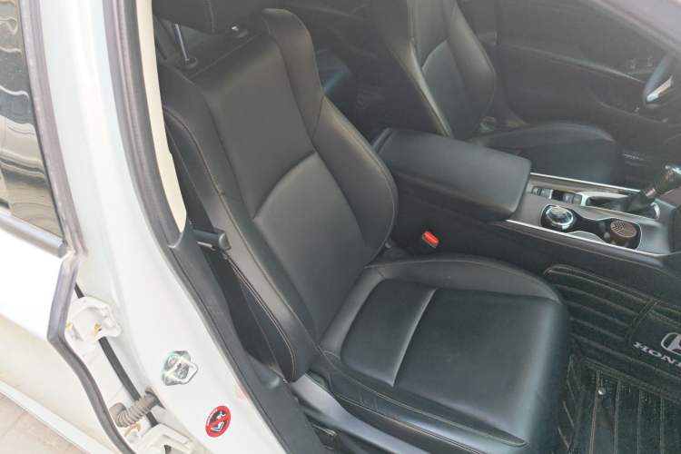 Used Honda Accord 2022 260TURBO Phantom Night · Prestige Edition Right Front Seat