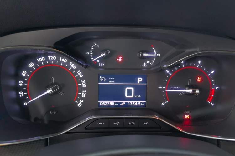 Used Citroen C6 2022 400THP Co-Creation Edition
