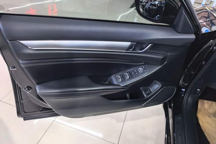 Used Honda Inspire 2019 260TURBO Elegant Edition China VI Emission Standard Interior 2