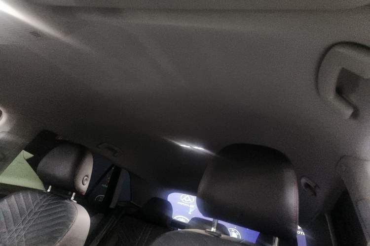 Used Volkswagen Teramont X 2023 330TSI Two-Wheel-Drive Luxury Edition
