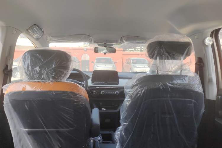 Used Bestune NAT 2023 PRO Enjoy Travel Edition 425km Interior 9