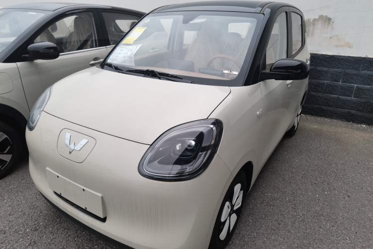 Used Wuling Hongguang MINIEV 2025 Four-Door Version Zhenxiang+ Edition