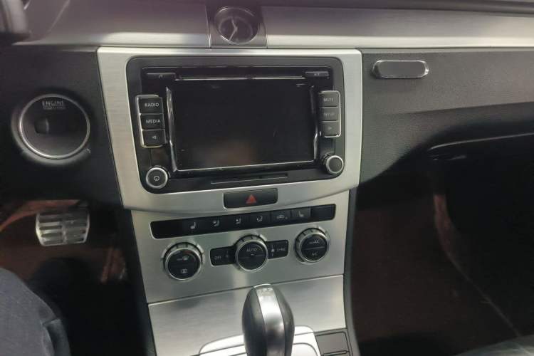 Used Volkswagen FAW-Volkswagen CC 2016 1.8TSI Prestige Model
