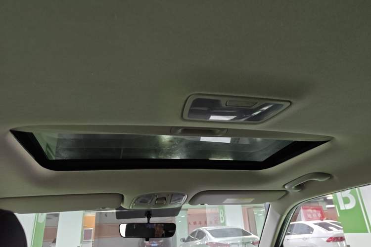 Used Hyundai ix35 2021 2.0L Automatic 2WD GLS Leading Edition Interior 2