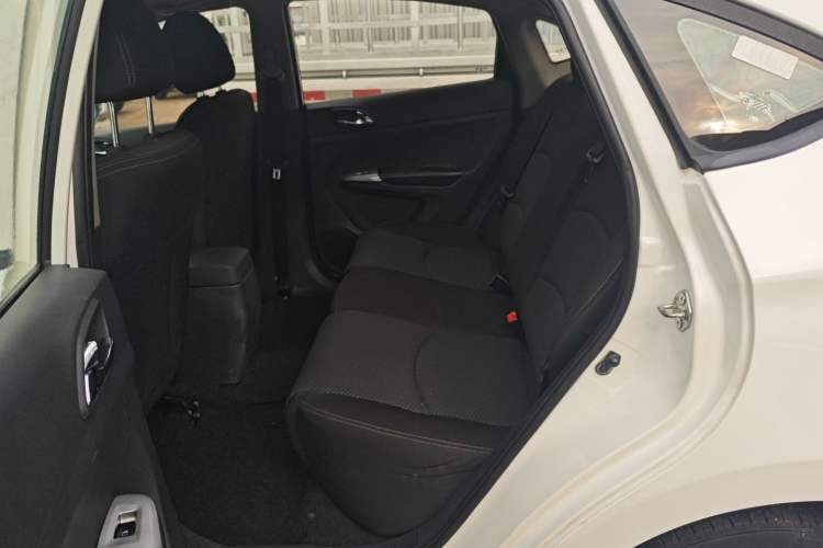 Used Haima M3 2017 1.5L Manual Fashion Edition
