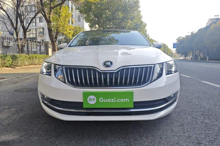 Used Skoda Octavia 2020 TSI230 DSG SmartDrive Luxury Edition