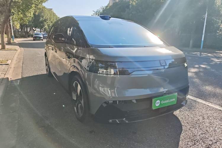 Used Zeekr MIX 2025 Intelligent Driving Version
