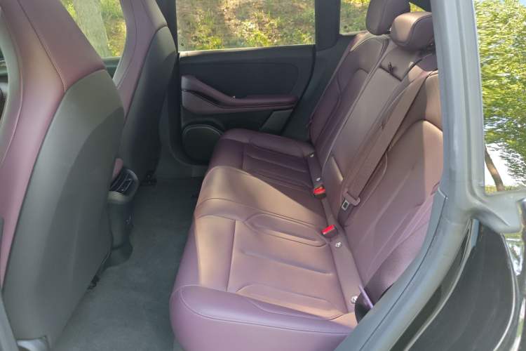 Used Nio ET5T 2024 75kWh Touring Left Rear Seat